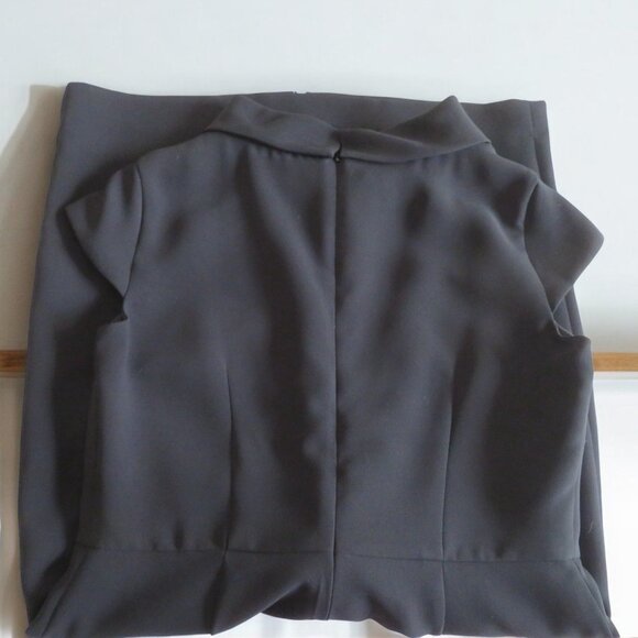 Talbots, Beautiful Black Dress (fitted @ waist) Short Sleeves, Size 10, EUC - Picture 4 of 16